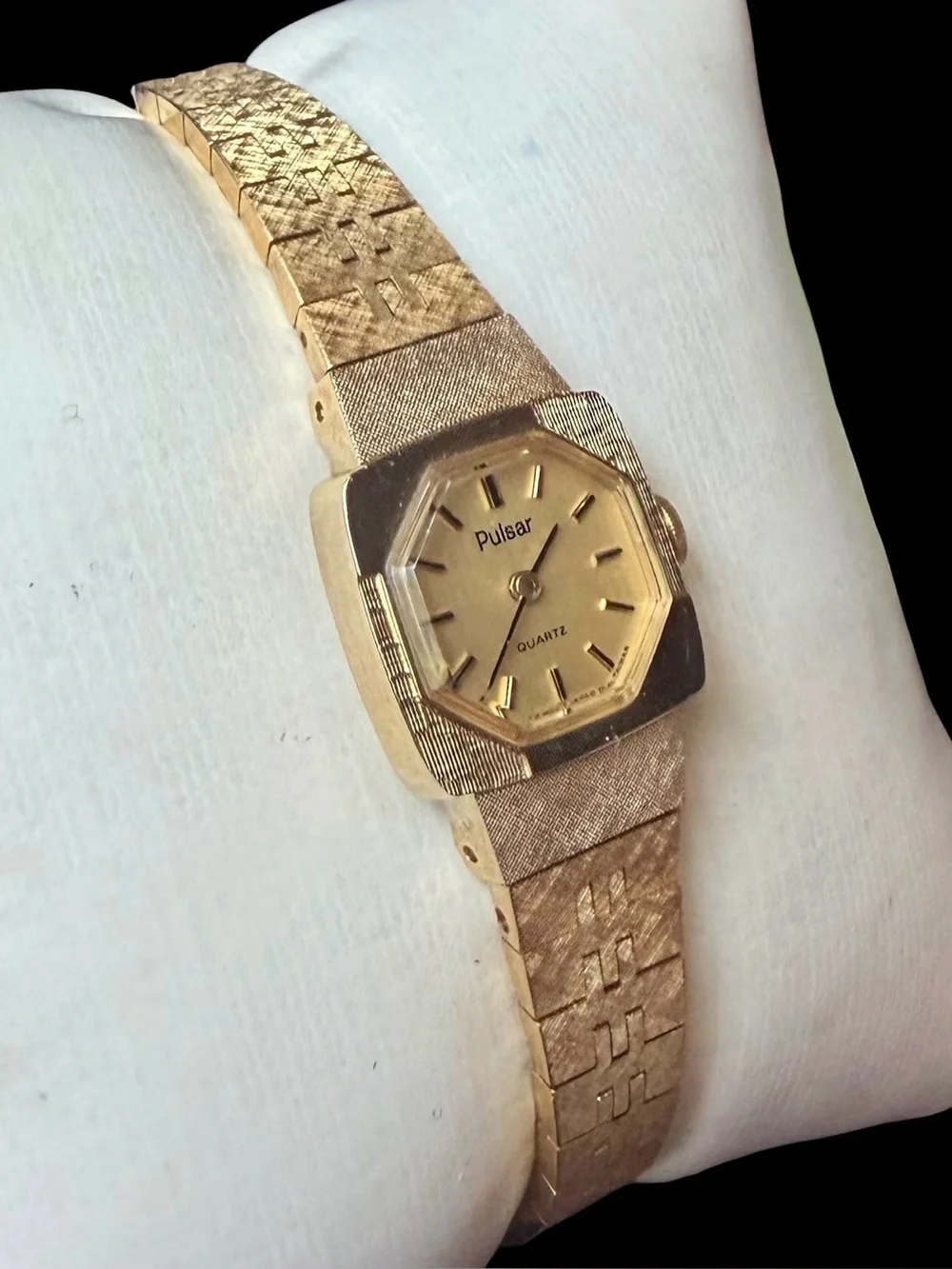 Pulsar women quartz